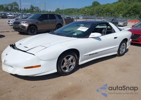 1997 Pontiac Firebird Trans Am из США, поврежденный, VIN 2G2FV22PXV2213842